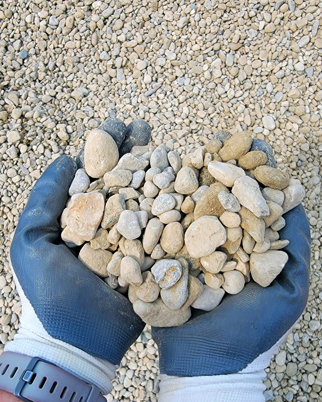 #57 Washed Gravel 1"